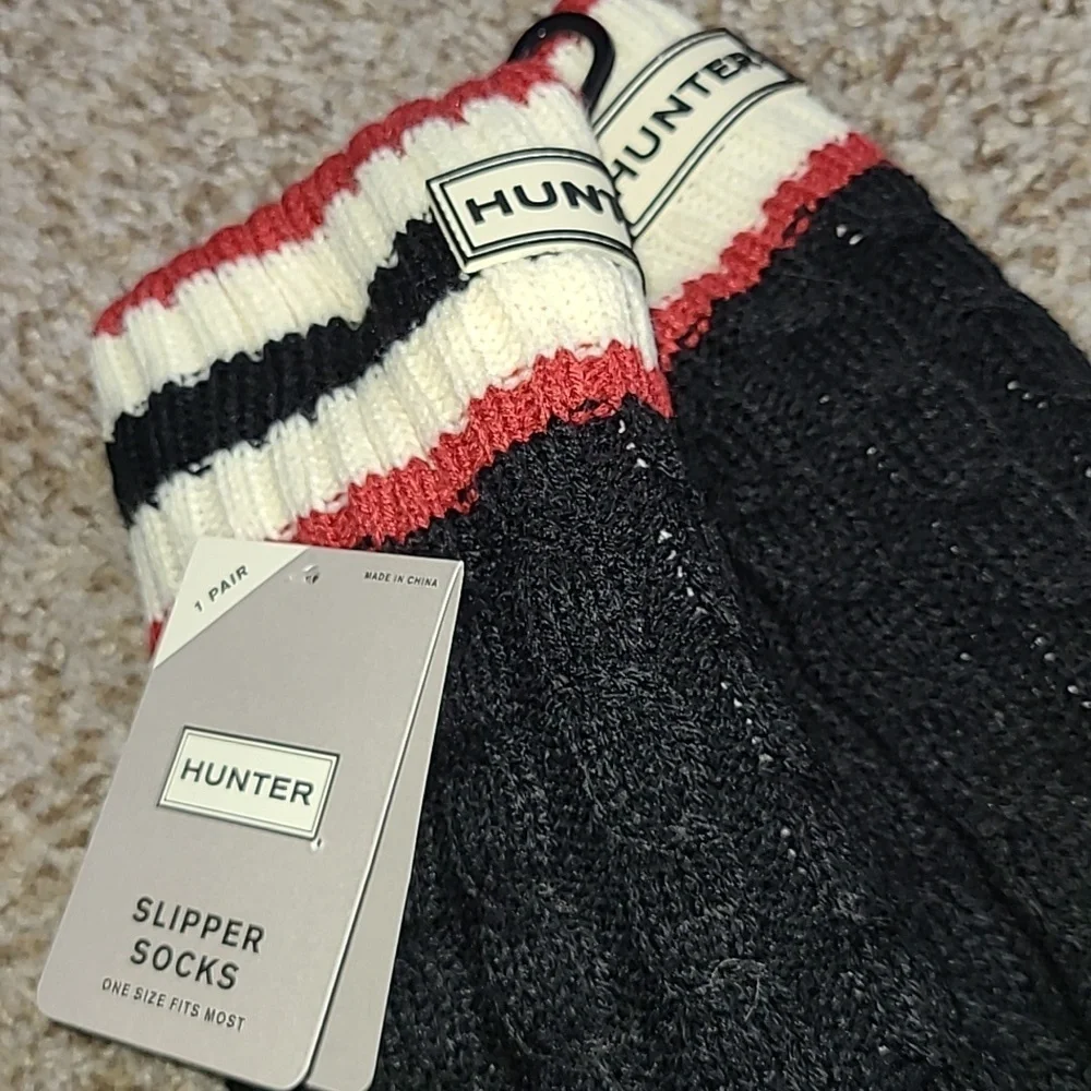 Hunter Black and Red Slipper Socks
